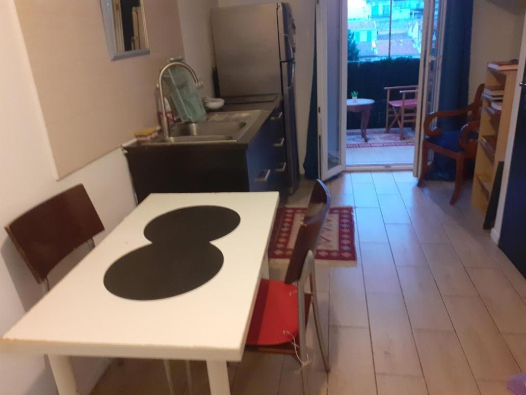 Appartement Calme Avec Terrasse Marsilya Dış mekan fotoğraf